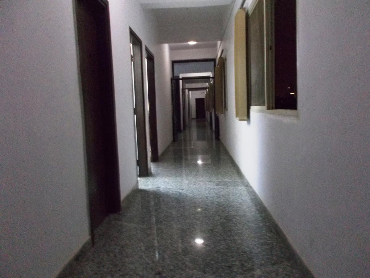 The Radiance Suites And Apartment Új-Delhi Kültér fotó