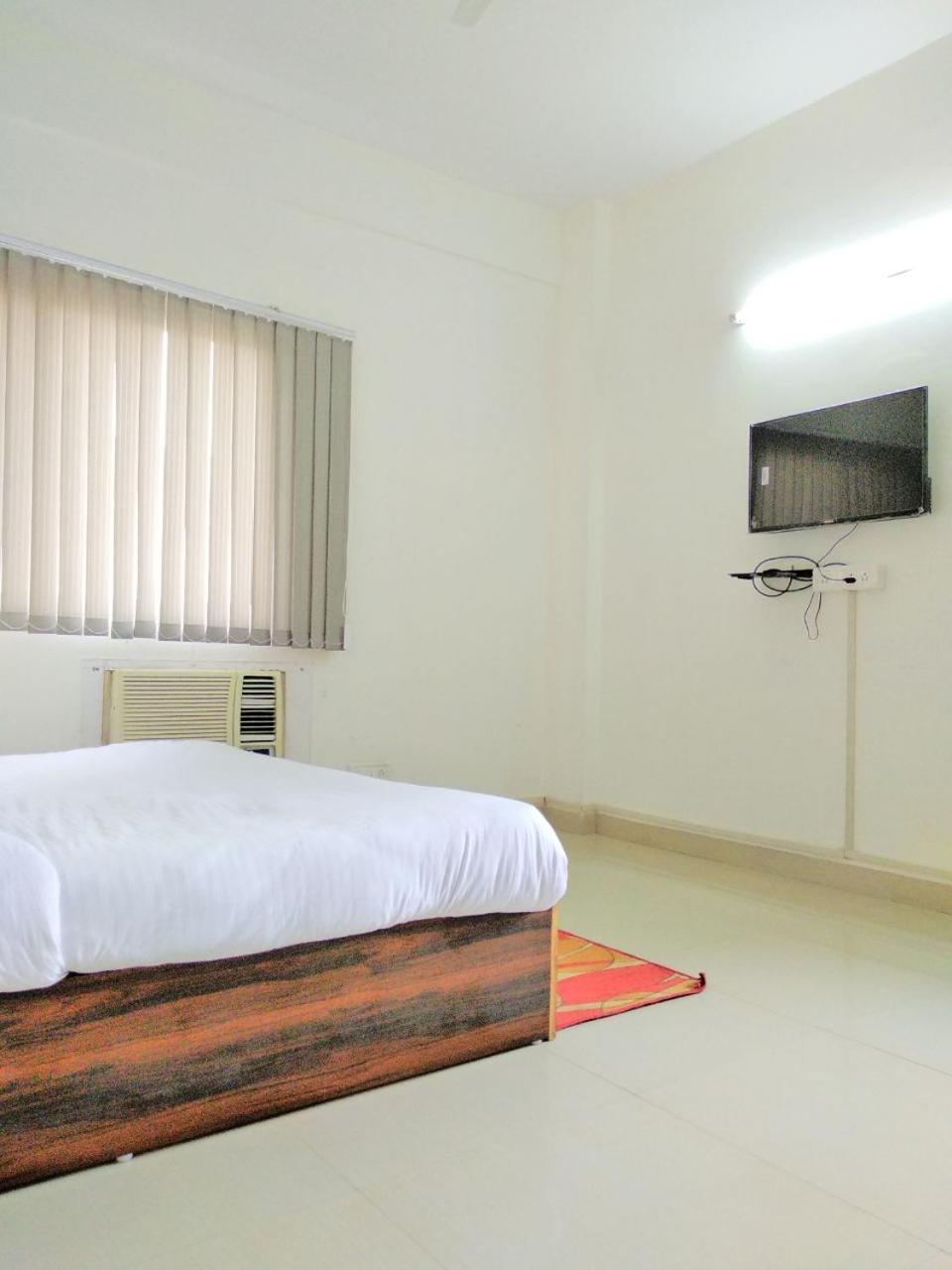 The Radiance Suites And Apartment Új-Delhi Kültér fotó