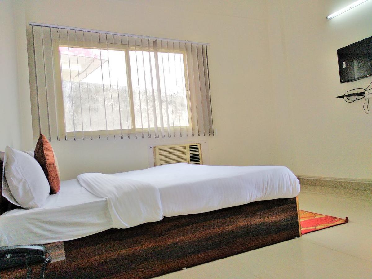 The Radiance Suites And Apartment Új-Delhi Kültér fotó